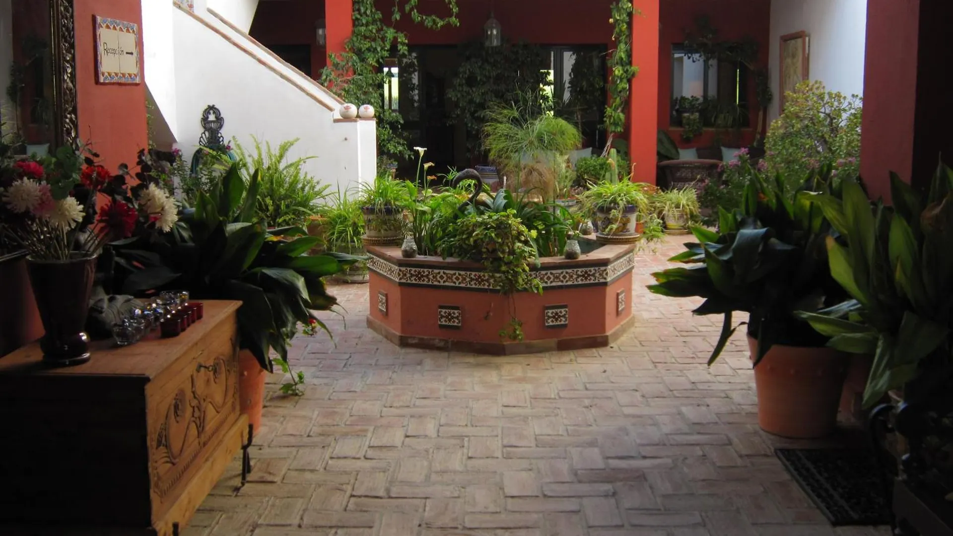 Hotel Sindhura Vejer de la Frontera
