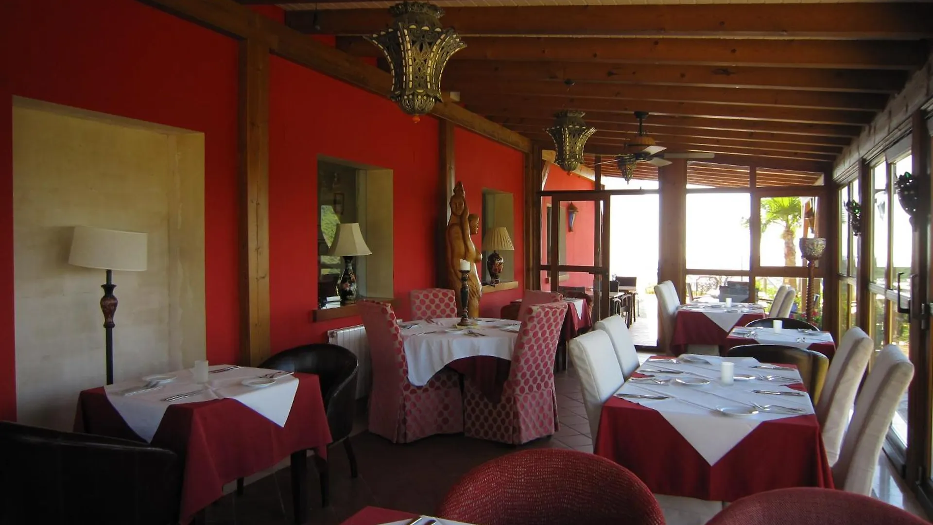 Hotel Sindhura Vejer de la Frontera 3*,
